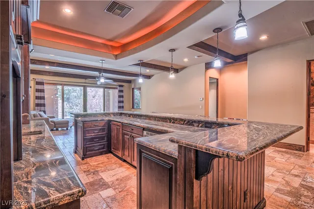 $8,999 | 15 Vía Lido, Henderson, NV 89011