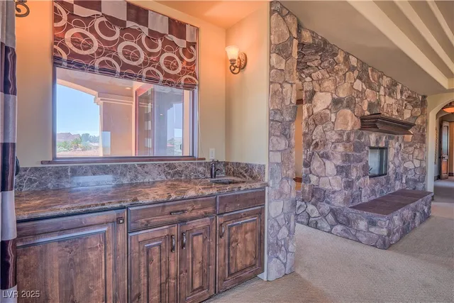 $8,999 | 15 Vía Lido, Henderson, NV 89011