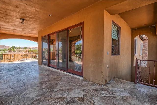 $8,999 | 15 Vía Lido, Henderson, NV 89011