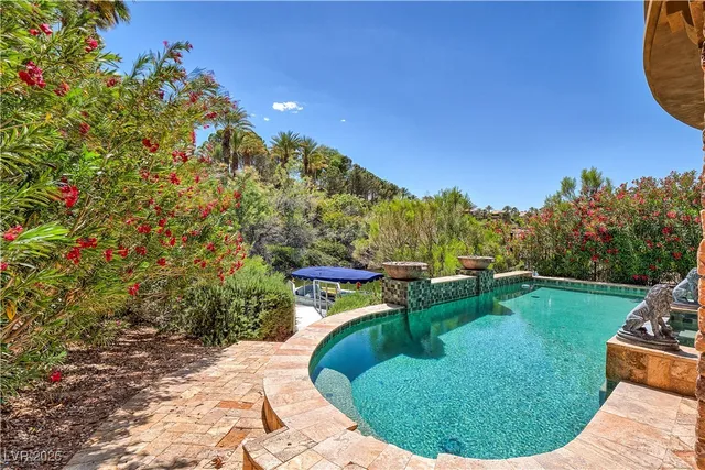 $8,999 | 15 Vía Lido, Henderson, NV 89011