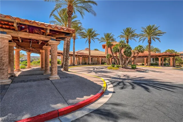 $8,999 | 15 Vía Lido, Henderson, NV 89011