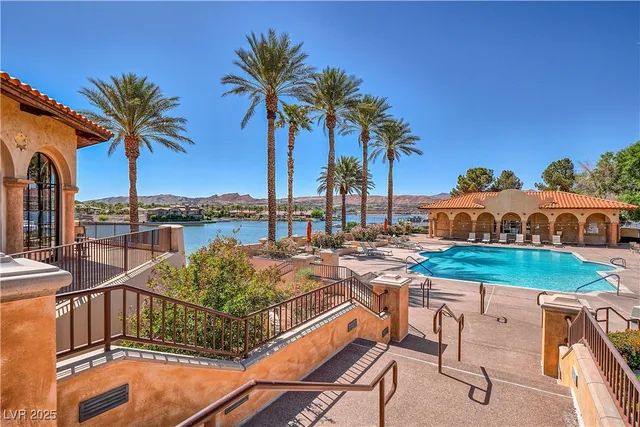$8,999 | 15 Vía Lido, Henderson, NV 89011