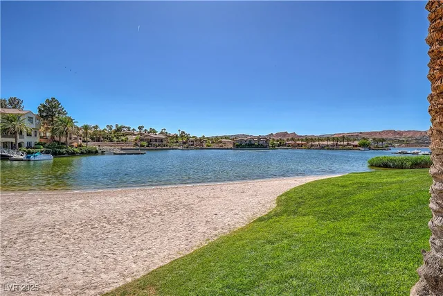 $8,999 | 15 Vía Lido, Henderson, NV 89011