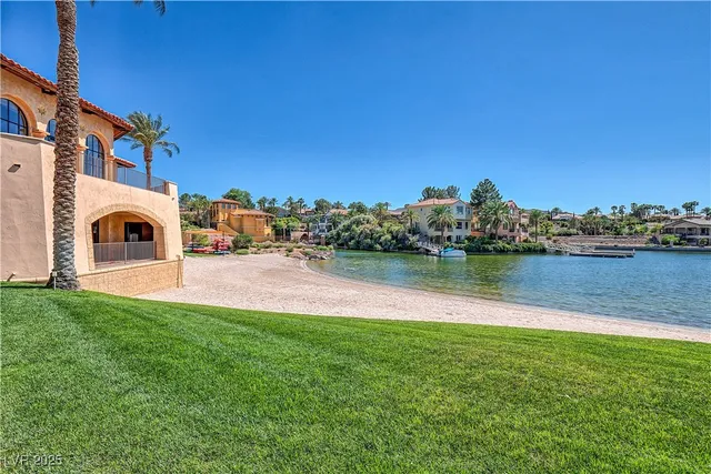 $8,999 | 15 Vía Lido, Henderson, NV 89011