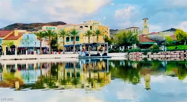 $8,999 | 15 Vía Lido, Henderson, NV 89011