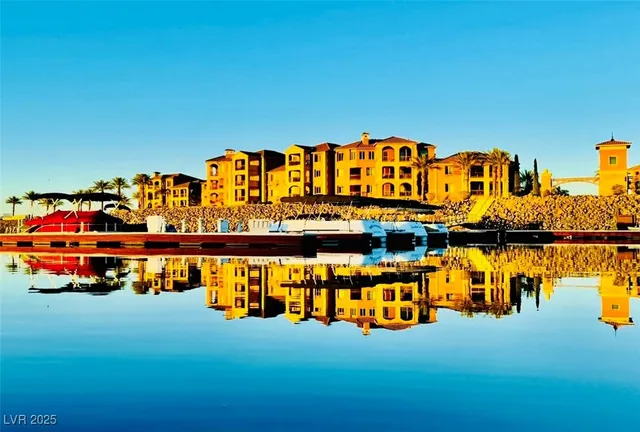 $8,999 | 15 Vía Lido, Henderson, NV 89011