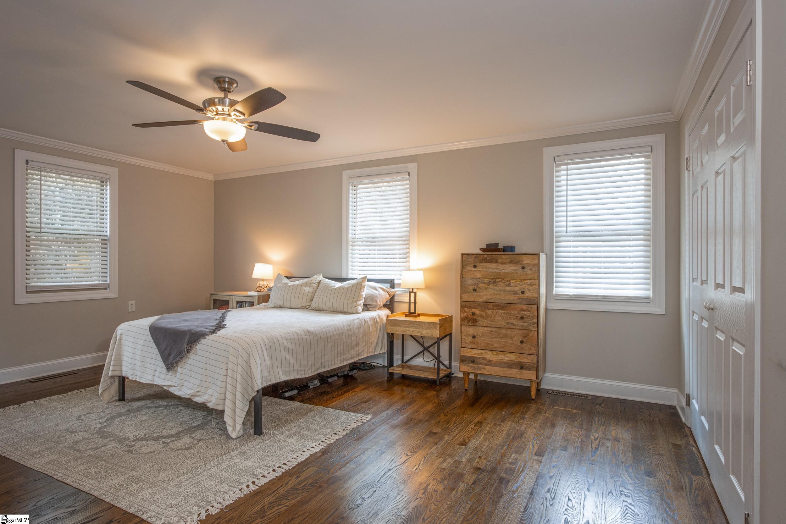 108 Rasor Drive Greenville, SC 29617 - Photo 4 of 35 Gallery Image 4