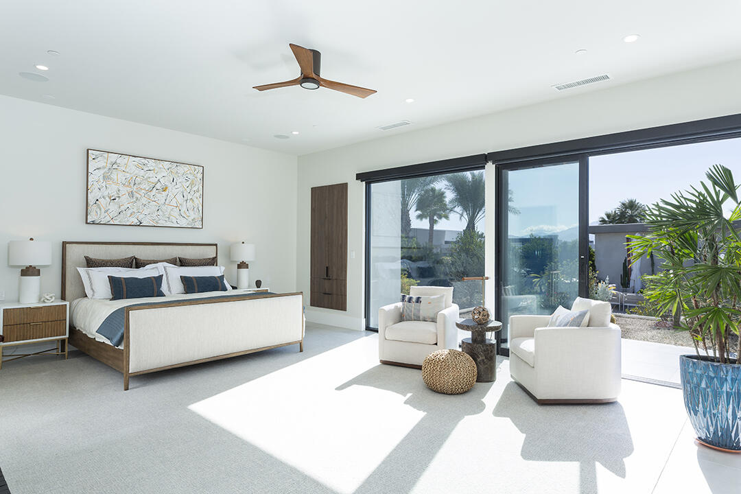 72145 Vía Vail Rancho Mirage, CA 92270 - Photo 28 of 68 a living room with furniture and a large window