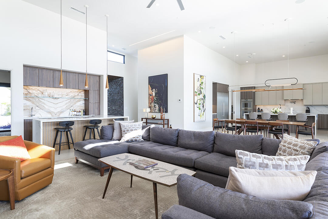 72145 Vía Vail Rancho Mirage, CA 92270 - Photo 10 of 68 a living room with furniture and a large window