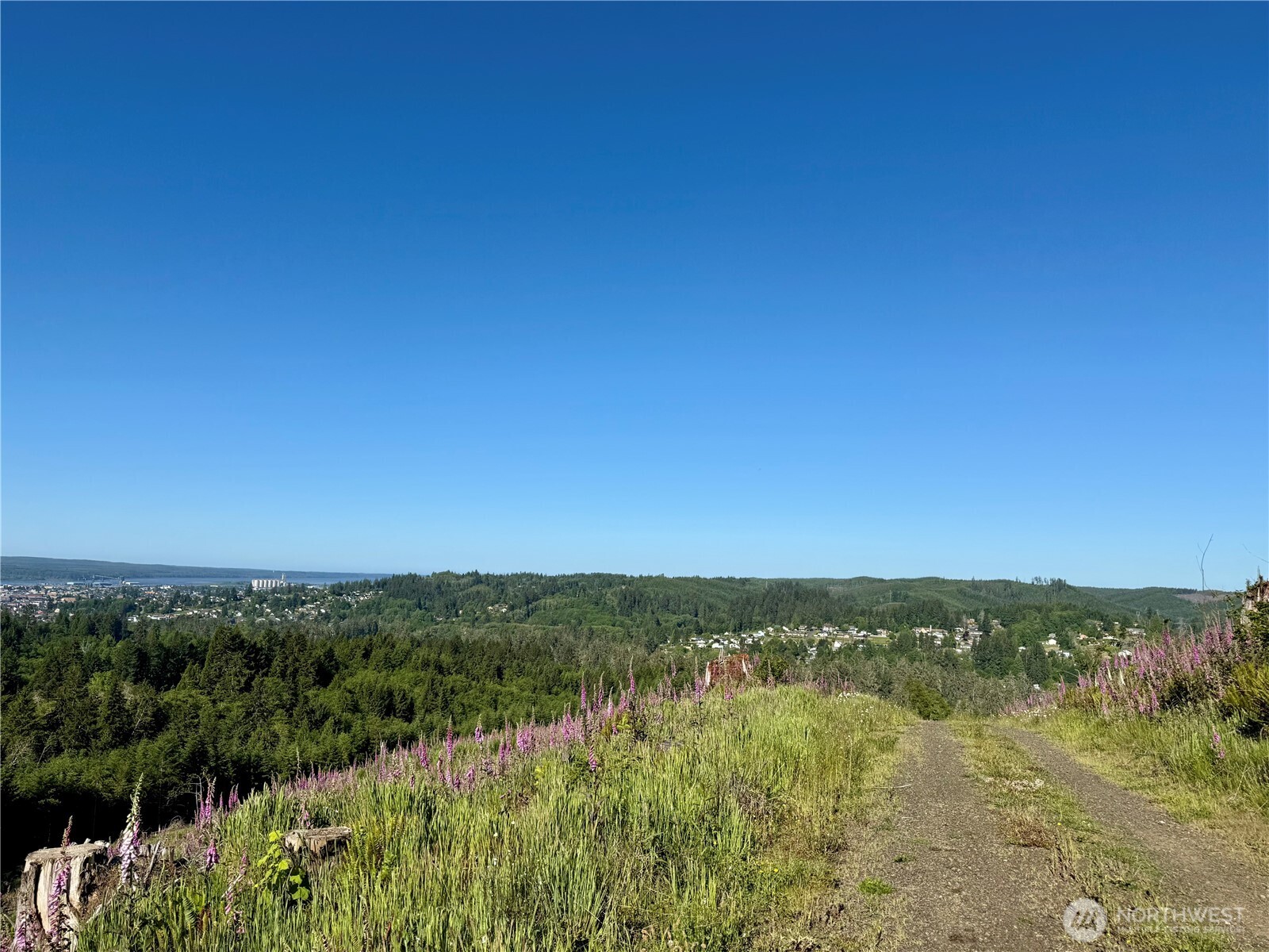 20 East Wishkah Road Aberdeen, WA 98520 - Photo 13 of 28