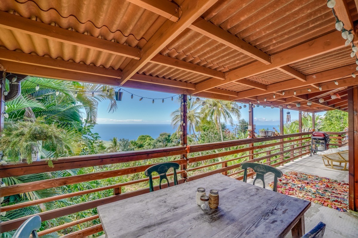 82-5941 Old Government Road Captain Cook, HI 96704 - Photo 10 of 21 Gallery Image 10