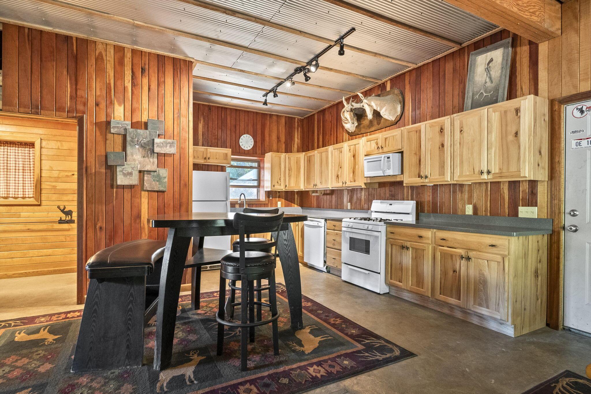 15909 Middlefork Road Laurelville, OH 43135 - Photo 21 of 65 24-web-or-mls-A7400137