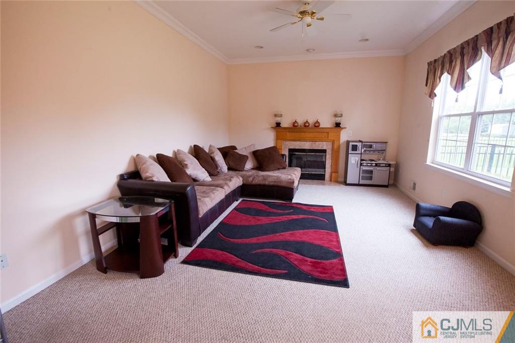 6 Hageman Road Somerset, NJ 08873 - Photo 6 of 23 Gallery Image 6