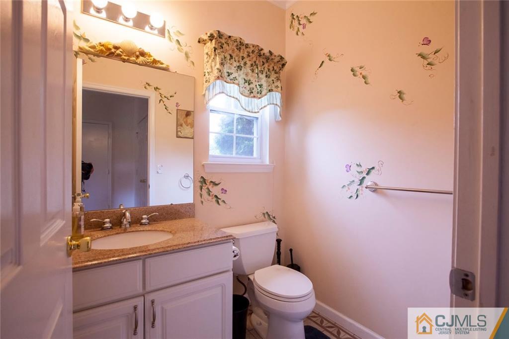 6 Hageman Road Somerset, NJ 08873 - Photo 8 of 23 Gallery Image 8