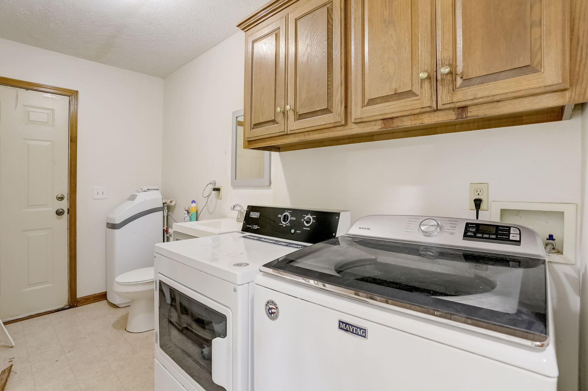 308 Ranch Road Portland, TN 37148 - Photo 15 of 43 a utility room with dryer and washer