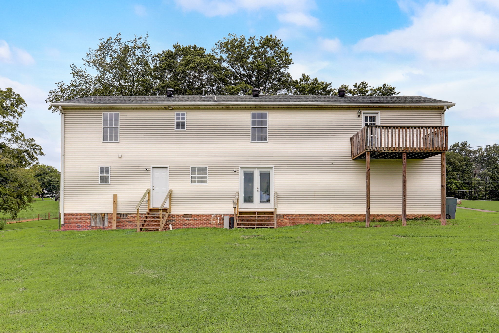 308 Ranch Road Portland, TN 37148 - Photo 31 of 43 a view of a house with backyard