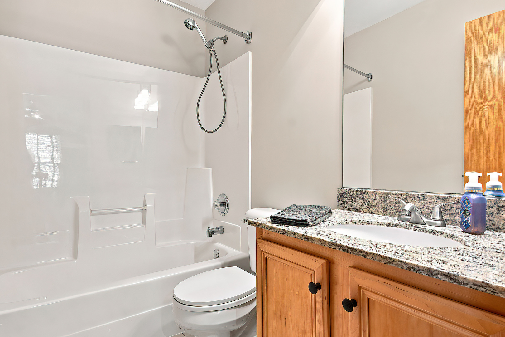 783 Manor Road Crystal Lake, IL 60014 - Photo 20 of 35