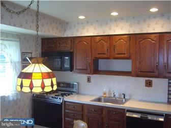 9969 Dungan Road Philadelphia, PA 19115 - Photo 2 of 3 Gallery Image 2