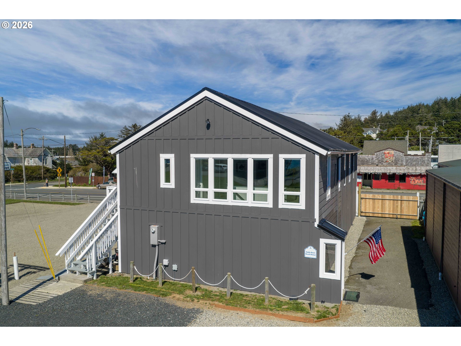 267 6th Street Port Orford, OR 97465 - Photo 5 of 46