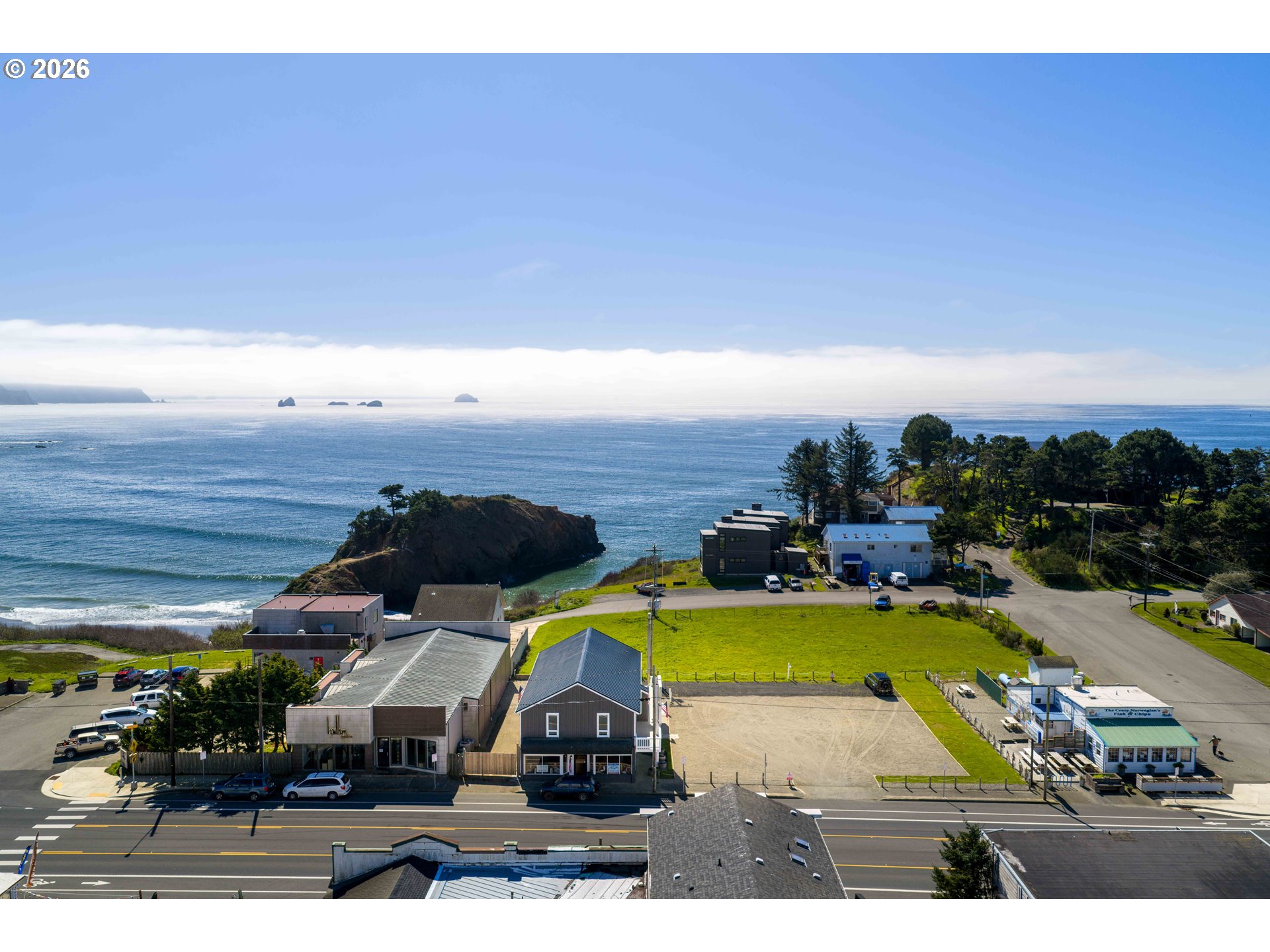 267 6th Street Port Orford, OR 97465 - Photo 6 of 46