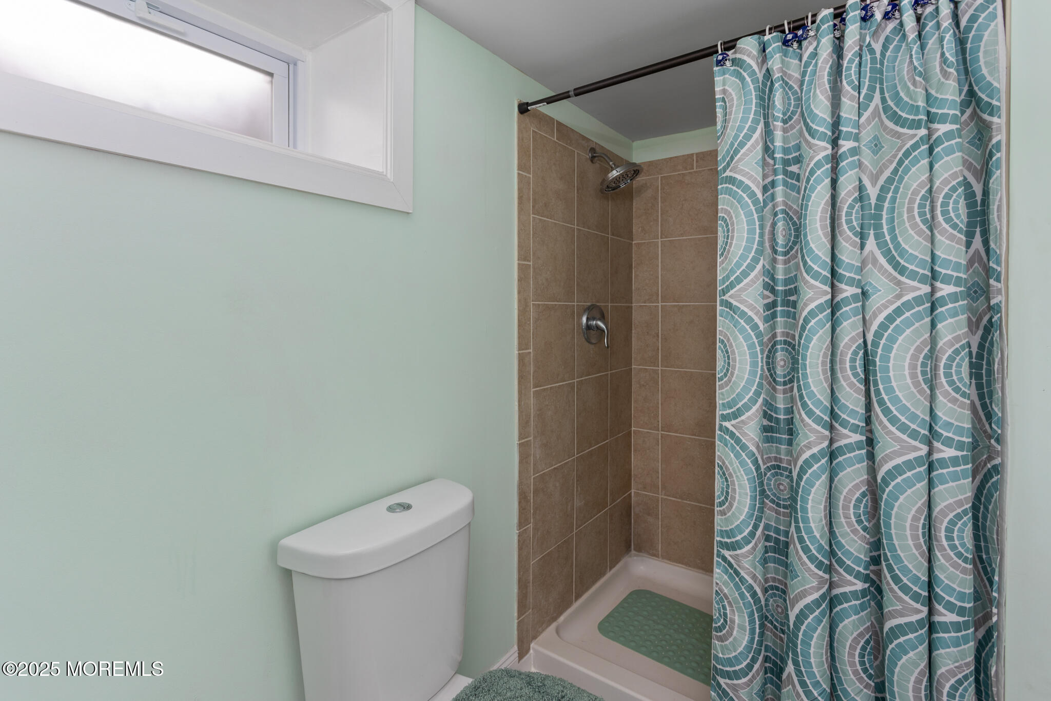 444 Pennington Drive Westampton, NJ 08060 - Photo 15 of 25 a bathroom with a shower and toilet
