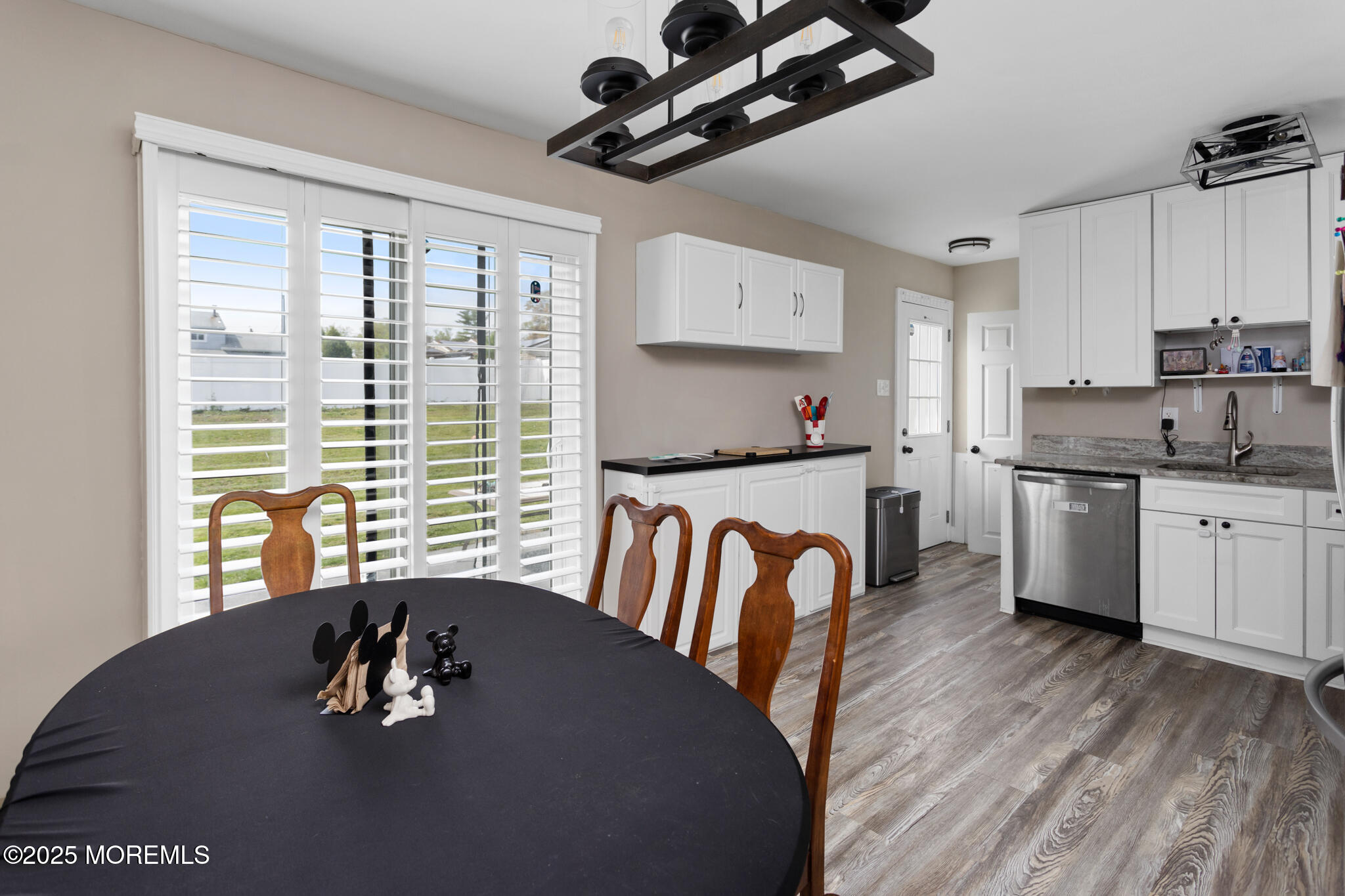 444 Pennington Drive Westampton, NJ 08060 - Photo 9 of 25 a kitchen with stainless steel appliances granite countertop a sink a stove and a refrigerator