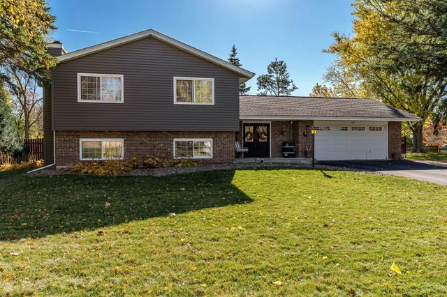 $245,000 | 5405 Regency Way, Rockford, IL 61114