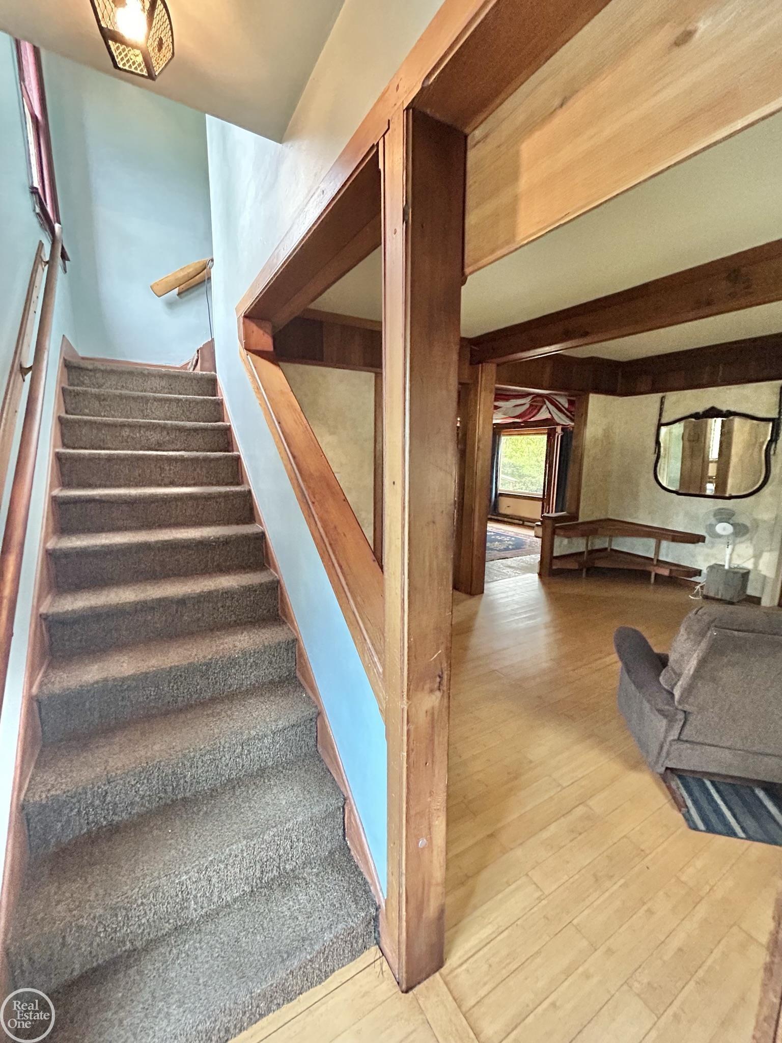 1839 Riverside Drive Port Huron, MI 48060 - Photo 21 of 31 50135537-976502E3-02BB-4C93-A7C0-BD6DBCD889E2.JPG