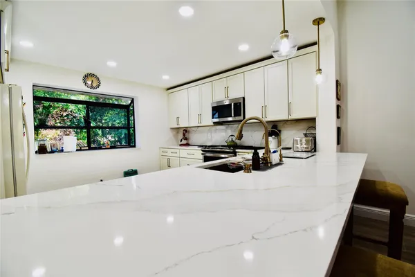 $5,500 | 7917 La Mirada Drive, Boca Raton, FL 33433