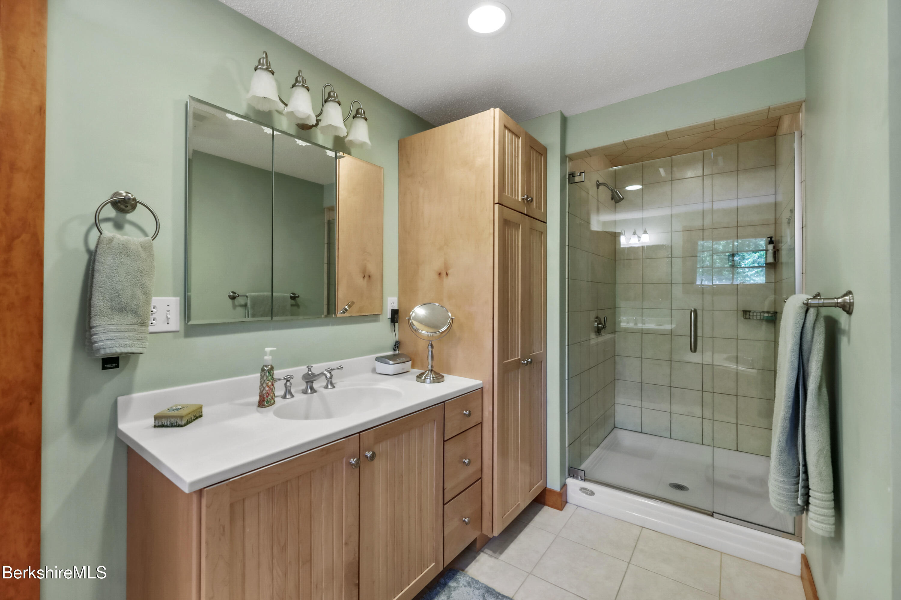 236 Ridge Avenue Otis, MA 01029 - Photo 53 of 69 51-Primary Bathroom