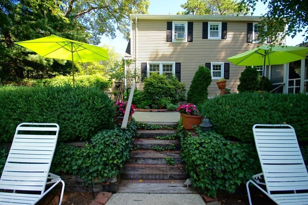 23 Bayberry Road Danvers, MA 01923 - Photo 1 of 23 Gallery Image 1