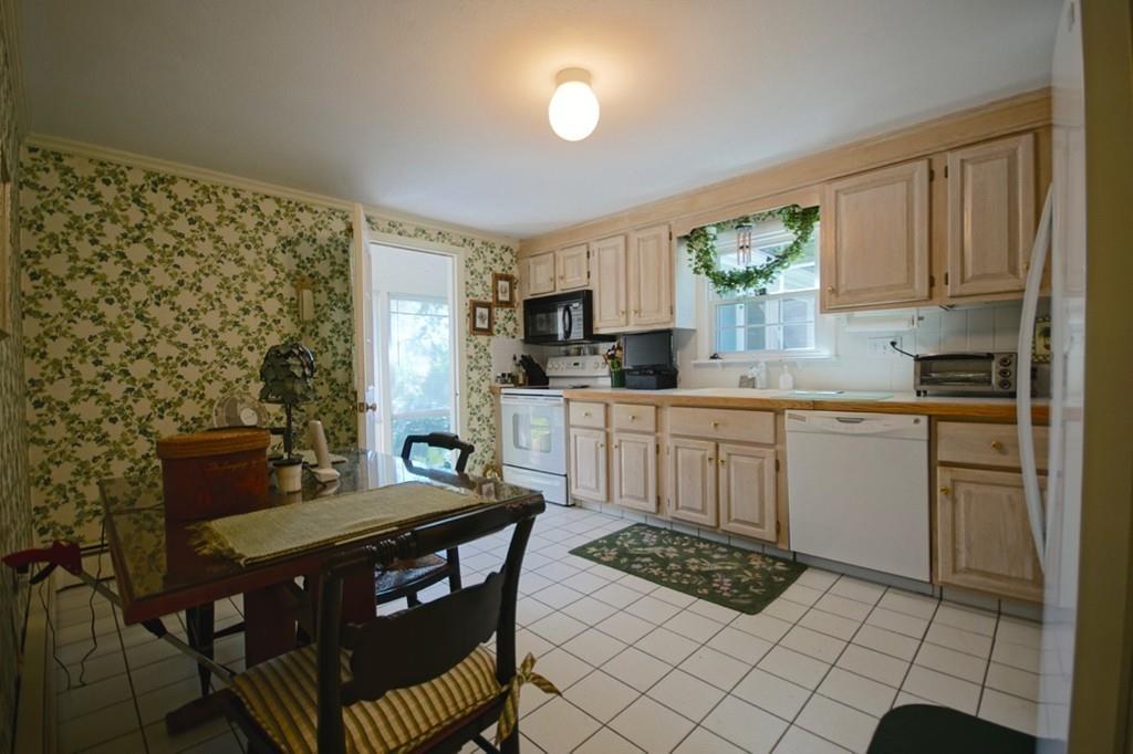 23 Bayberry Road Danvers, MA 01923 - Photo 15 of 23 Gallery Image 15