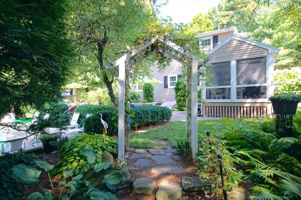 23 Bayberry Road Danvers, MA 01923 - Photo 2 of 23 Gallery Image 2