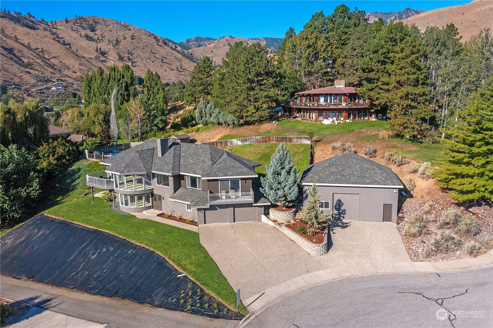 508 Day Road North Wenatchee, WA 98801 - Photo 3 of 40 Gallery Image 3