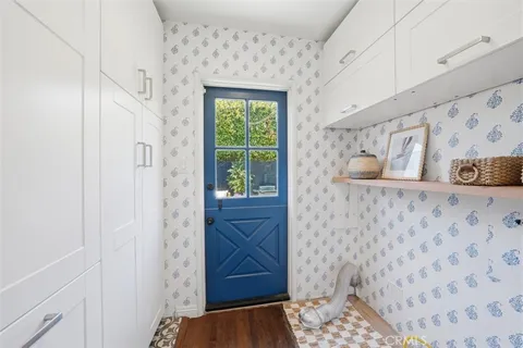 $1,785,000 | 1039 8th Street, Hermosa Beach, CA 90254