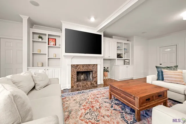 $4,500 | 10813 North Oak Hills Parkway, Baton Rouge, LA 70810