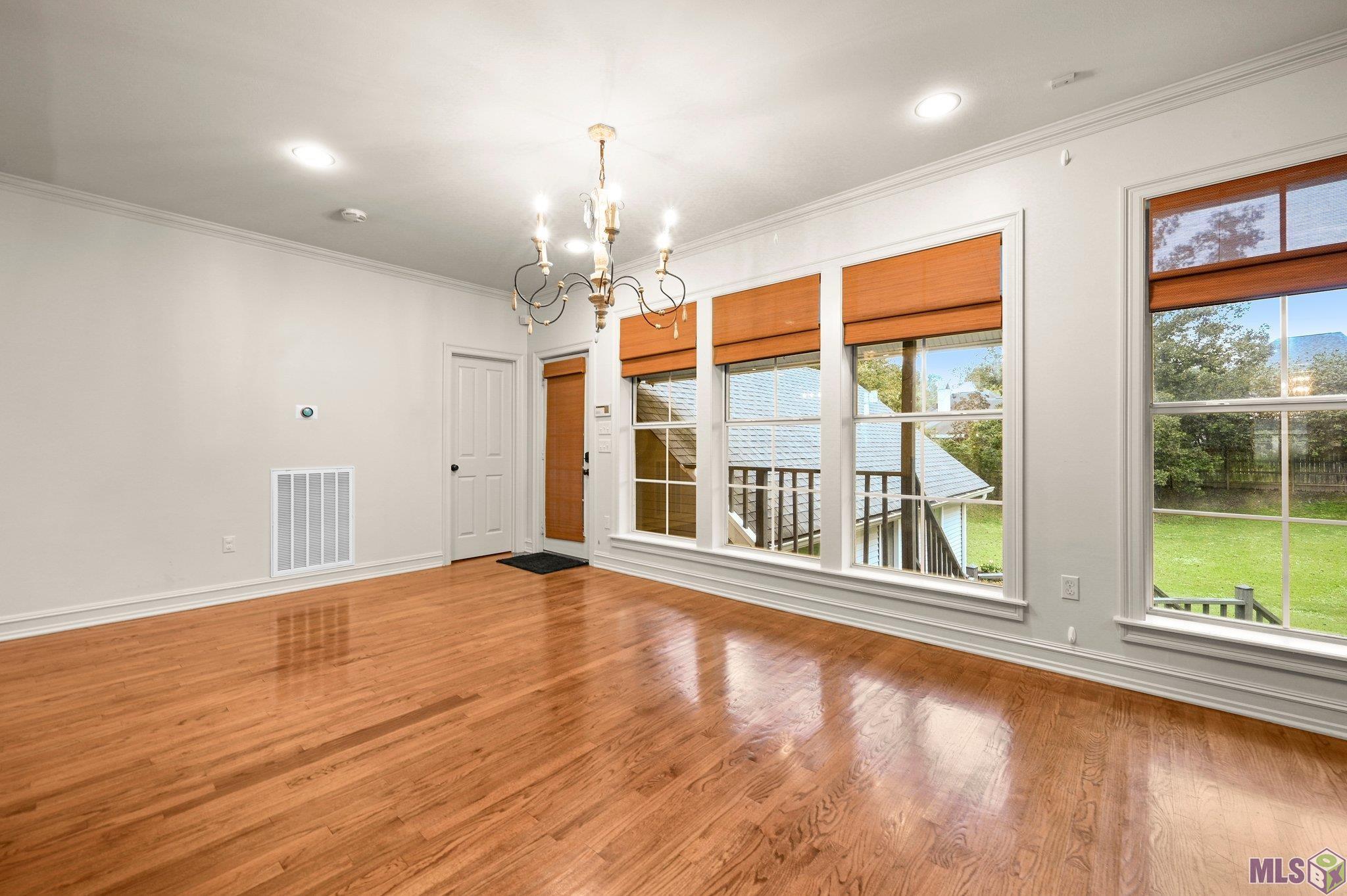 10813 North Oak Hills Parkway Baton Rouge, LA 70810 - Photo 10 of 29