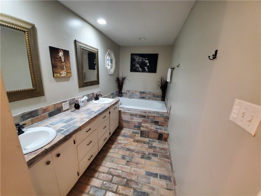 218 Fadler Road Deville, LA 71328 - Photo 37 of 44 Gallery Image 37