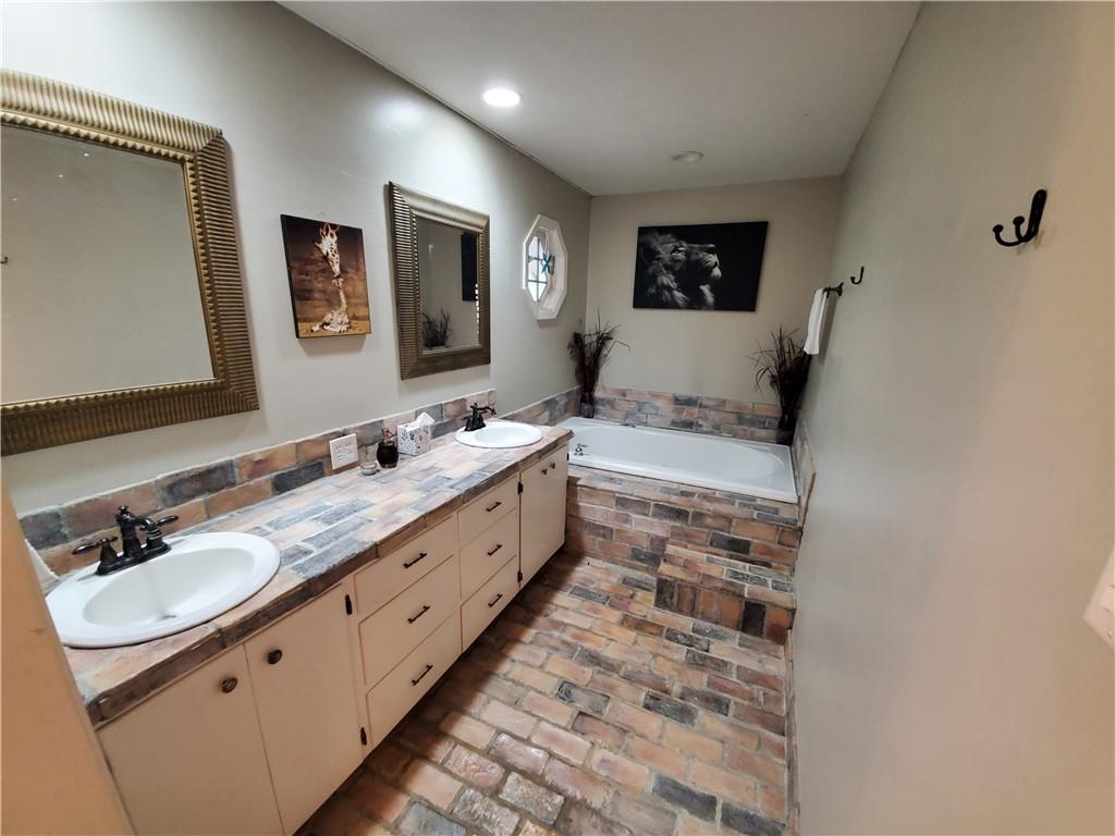 218 Fadler Road Deville, LA 71328 - Photo 38 of 44 Gallery Image 38