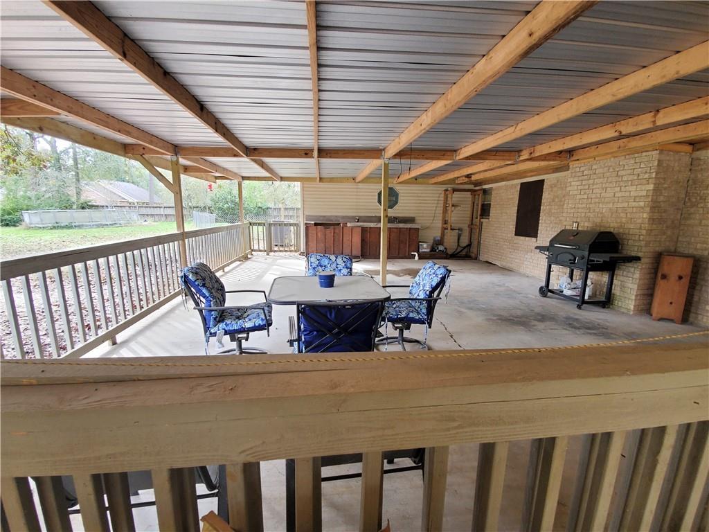 218 Fadler Road Deville, LA 71328 - Photo 8 of 44 Gallery Image 8