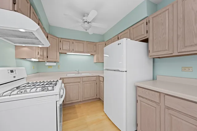 $150,000 | 1313 Baldwin Court, Unit 2C, Palatine, IL 60074