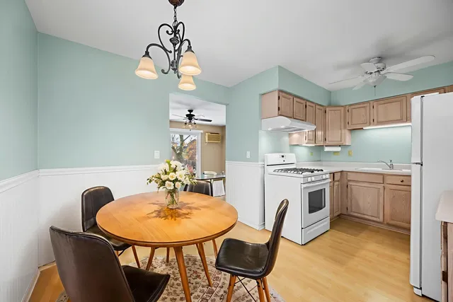 $150,000 | 1313 Baldwin Court, Unit 2C, Palatine, IL 60074