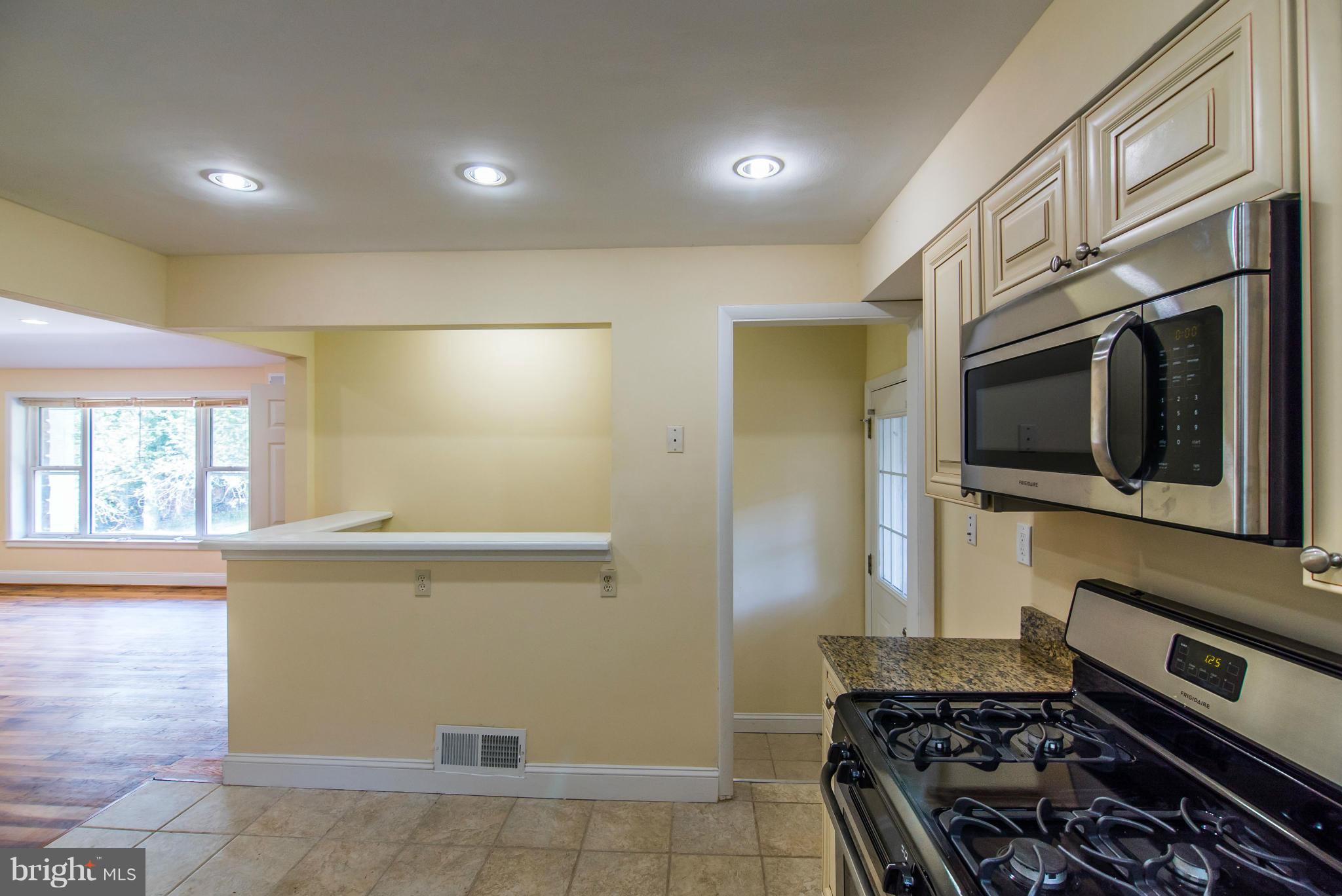 401 Southwest Drive Silver Spring, MD 20901 - Photo 9 of 30 Kitchen