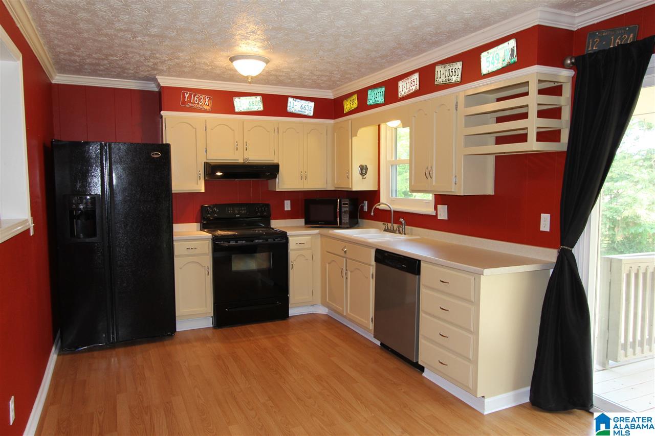 607 Jay Street Oxford, AL 36203 - Photo 6 of 47