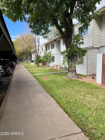 $75,000 | 2530 West Berridge Lane, Unit E111, Phoenix, AZ 85017