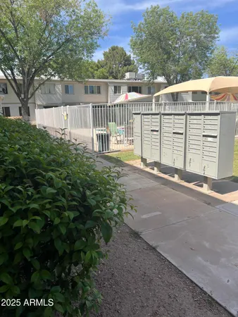 $74,995 | 2530 West Berridge Lane, Unit E111, Phoenix, AZ 85017