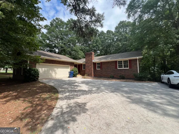 $2,395 | 222 Lacey Lane, Winder, GA 30680