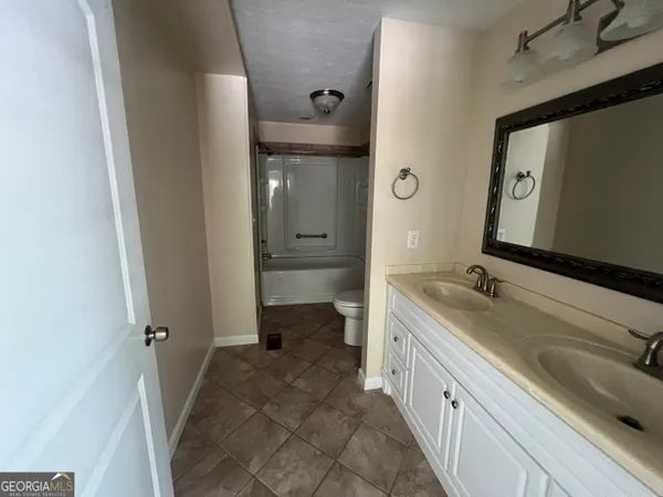 $2,395 | 222 Lacey Lane, Winder, GA 30680