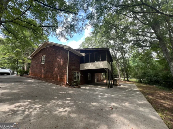 $2,395 | 222 Lacey Lane, Winder, GA 30680