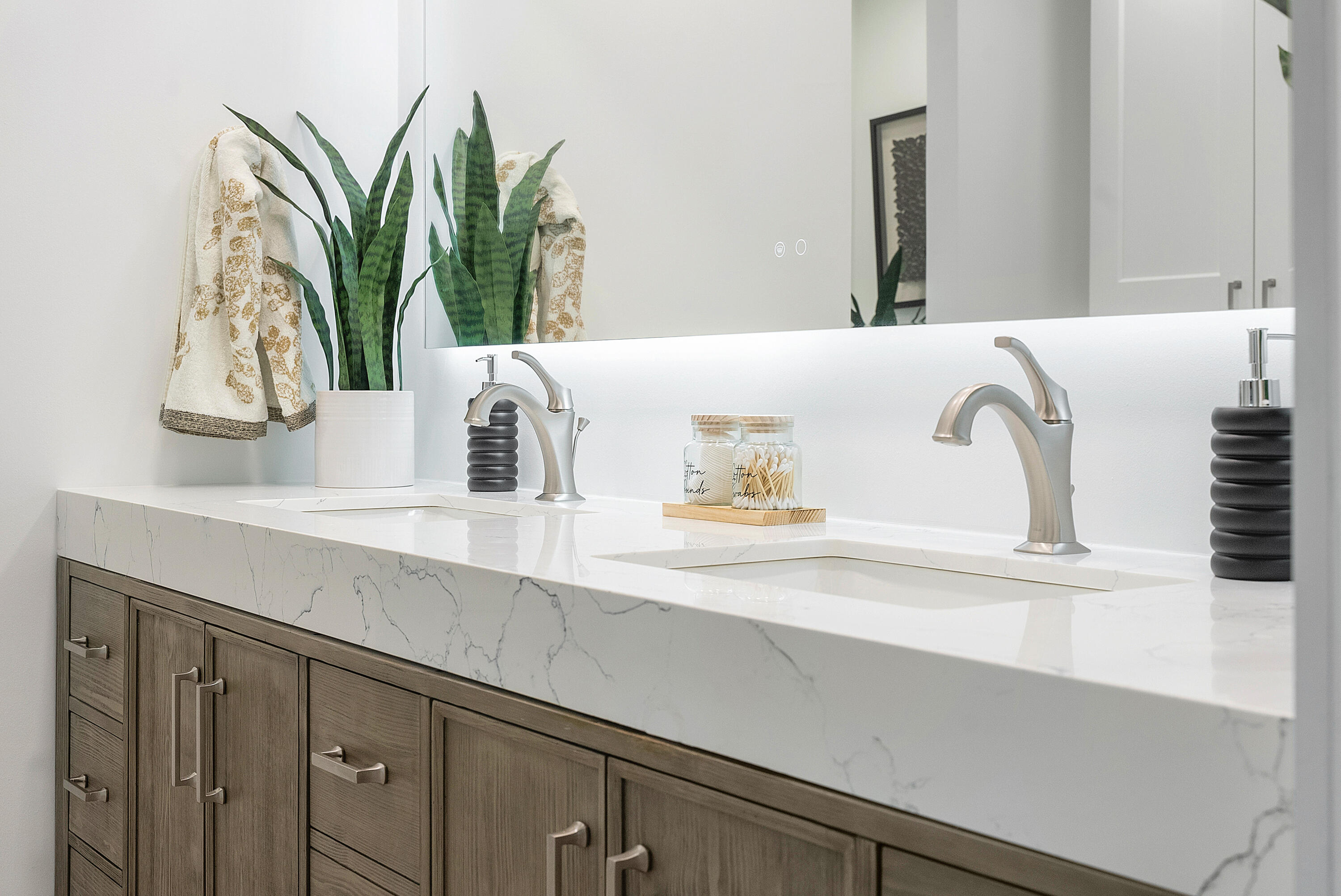 3663 Northwest 24th Way Boca Raton, FL 33431 - Photo 32 of 68 Primary bathroom vanity for 2